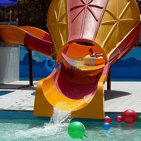 水上樂(lè)園設(shè)備-小喇叭滑梯